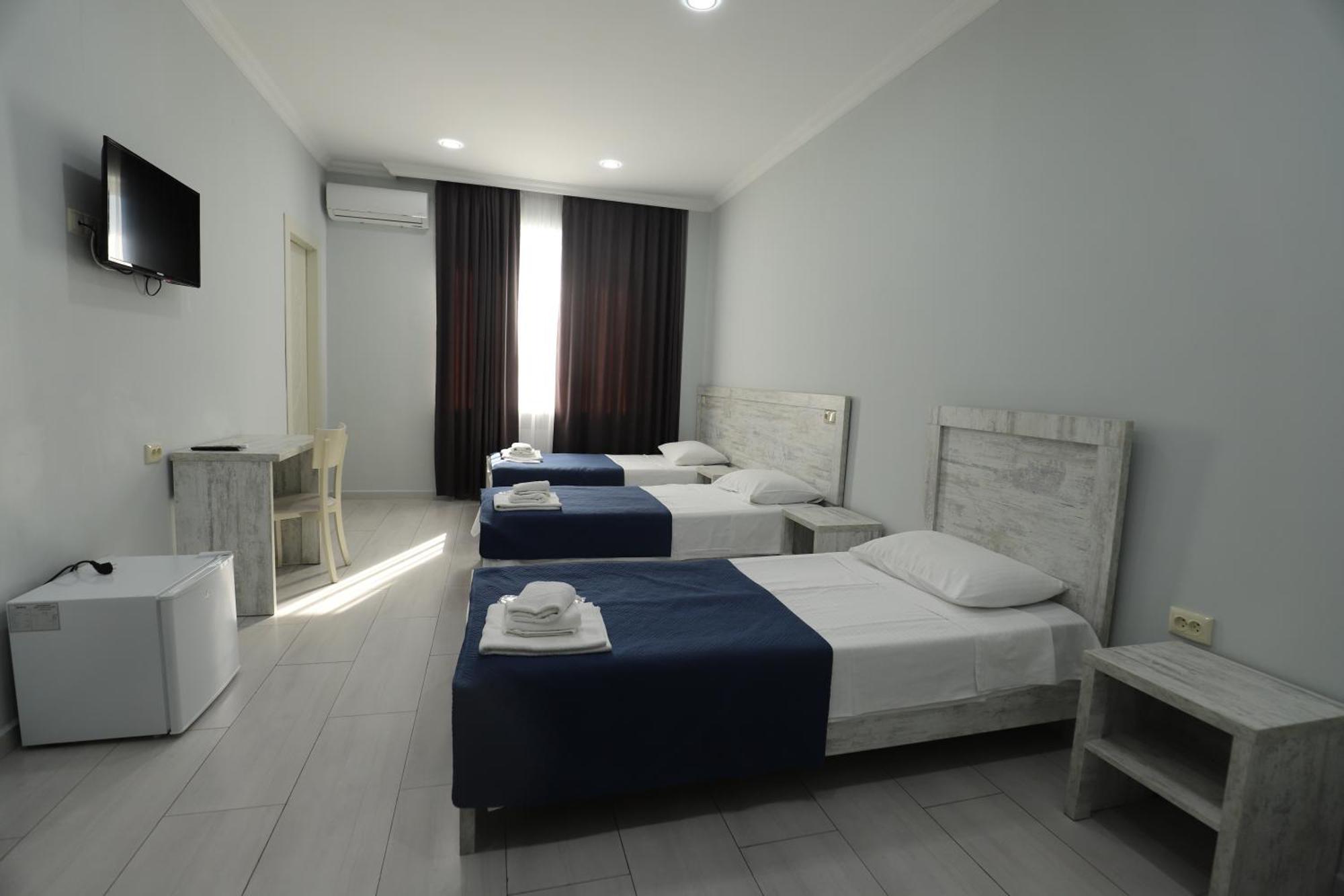 Hotel City Kutaisi Exterior photo