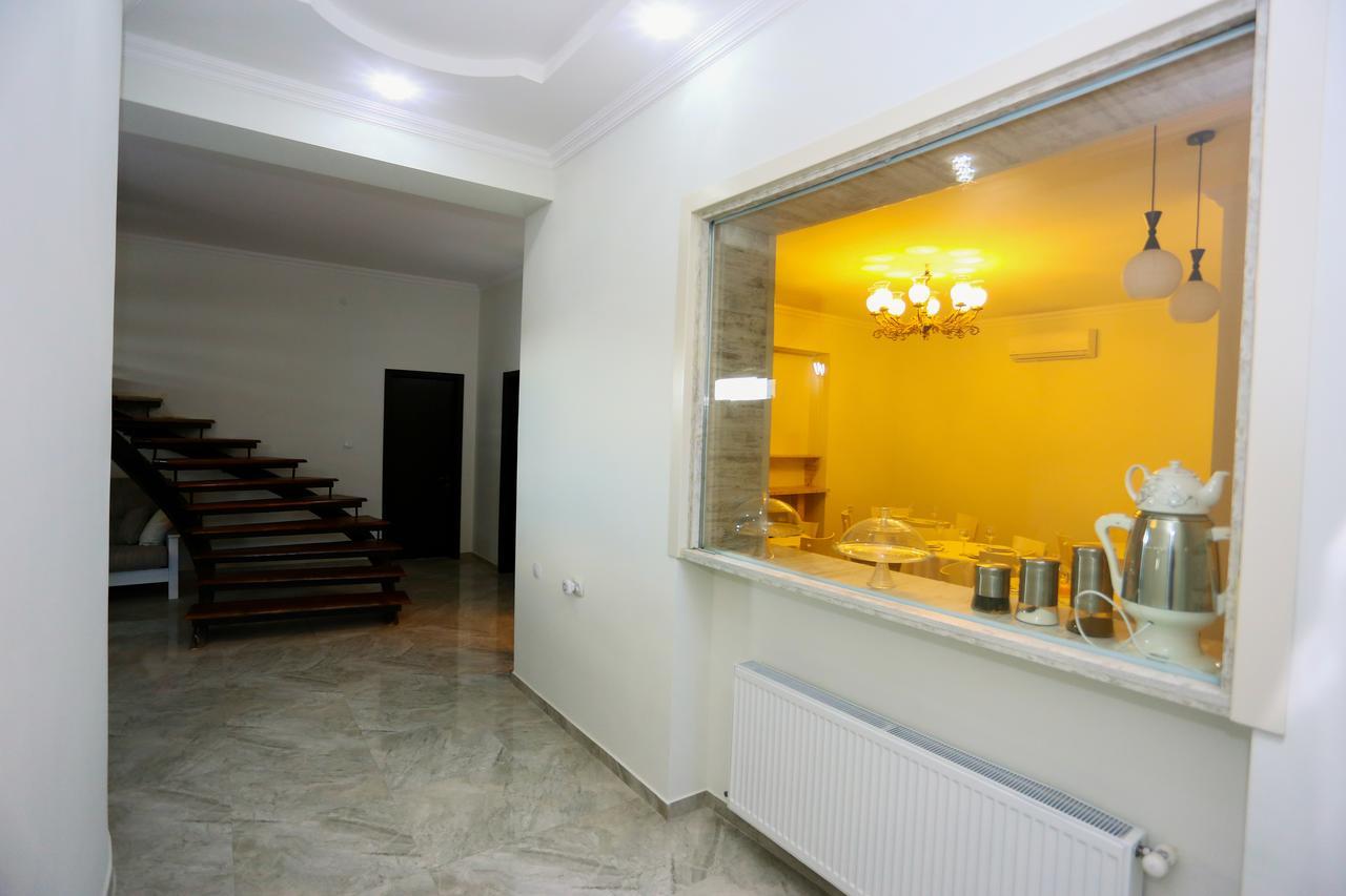 Hotel City Kutaisi Exterior photo