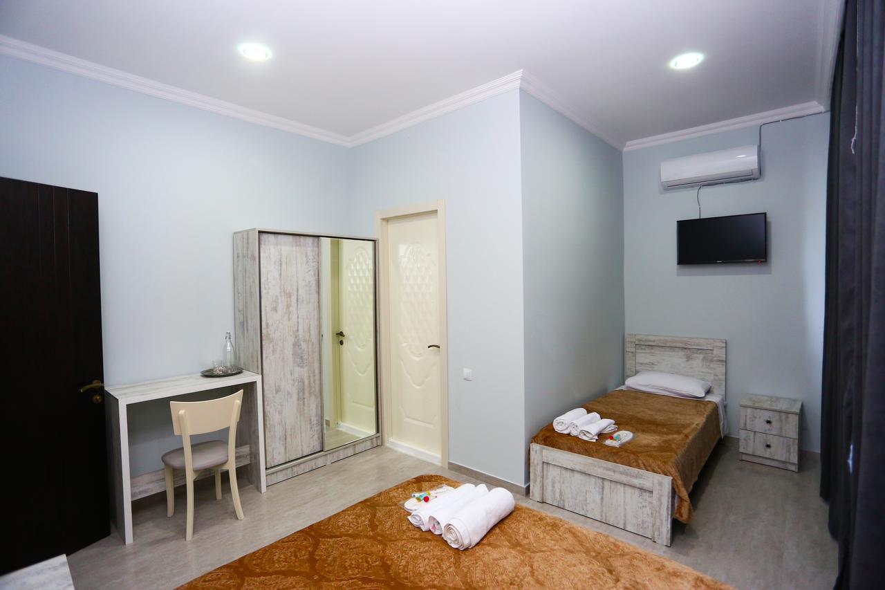 Hotel City Kutaisi Exterior photo